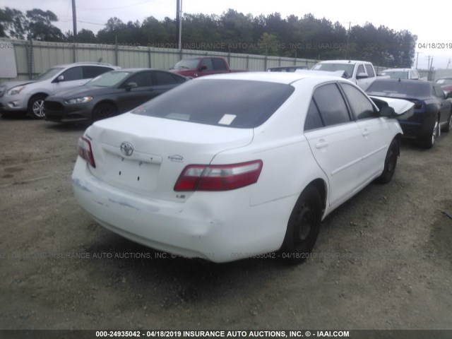 4T1BE46K29U918134 - 2009 TOYOTA CAMRY SE/LE/XLE WHITE photo 4