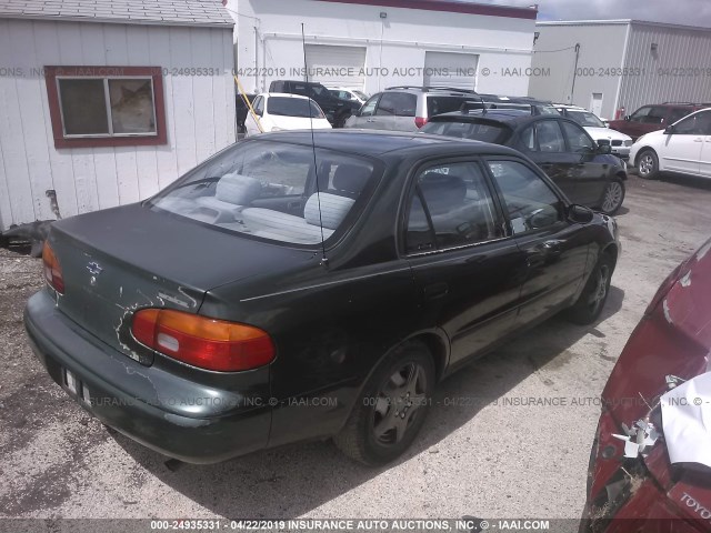 1Y1SK52861Z428165 - 2001 CHEVROLET GEO PRIZM LSI RED photo 4