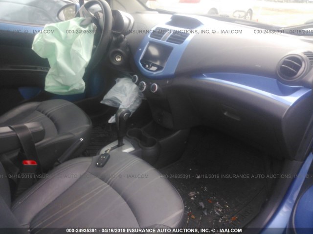 KL8CD6S92DC595401 - 2013 CHEVROLET SPARK 1LT BLUE photo 5