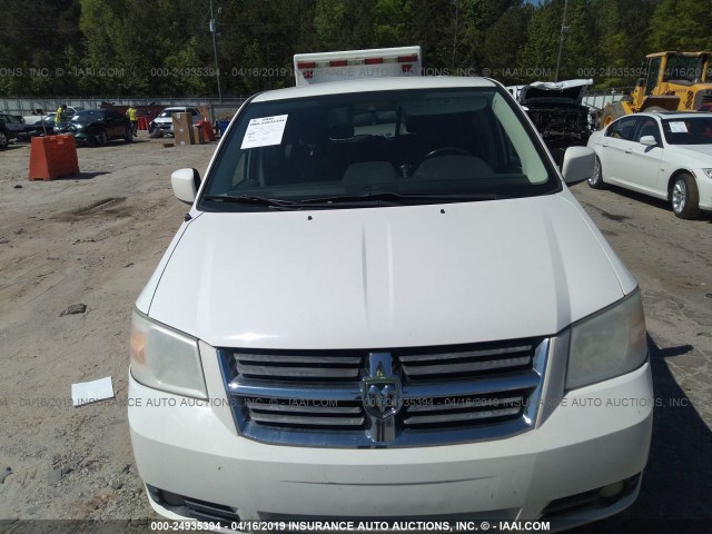 2D8HN54P48R830797 - 2008 DODGE GRAND CARAVAN SXT WHITE photo 6