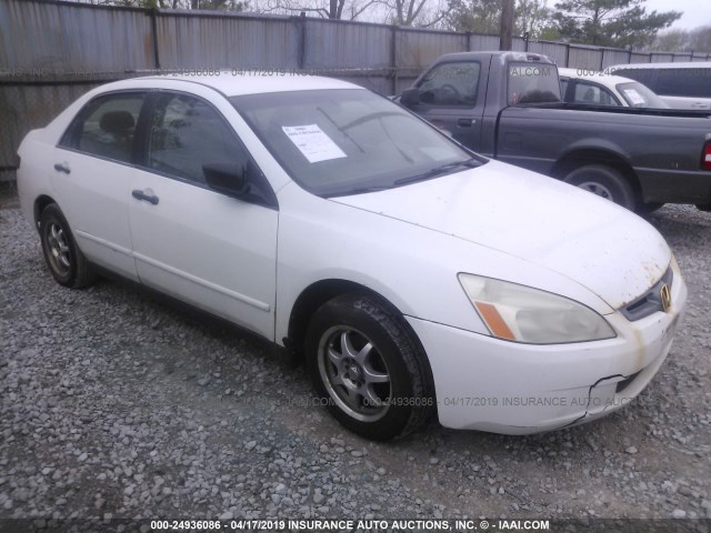 1HGCM56115A030478 - 2005 HONDA ACCORD DX WHITE photo 1