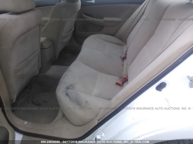 1HGCM56115A030478 - 2005 HONDA ACCORD DX WHITE photo 8