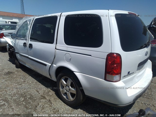 1GNDV231X8D157579 - 2008 CHEVROLET UPLANDER LS WHITE photo 3