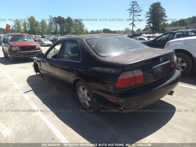 1HGCE6675TA009329 - 1996 HONDA ACCORD EX/EX-R BLACK photo 3