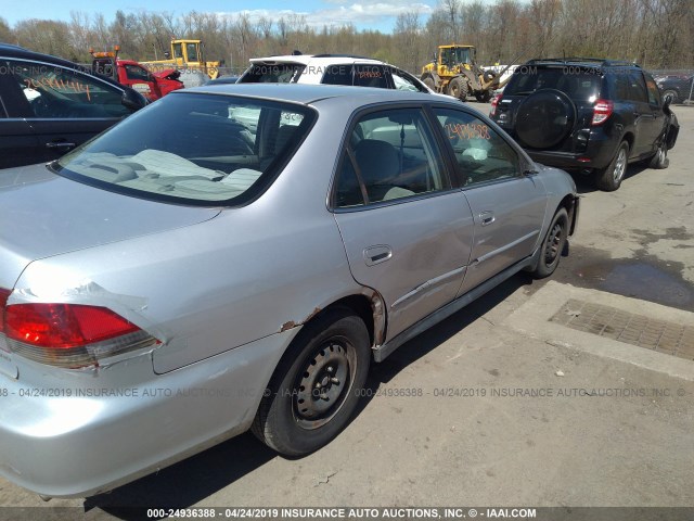 1HGCF86612A099268 - 2002 HONDA ACCORD VALUE SILVER photo 6