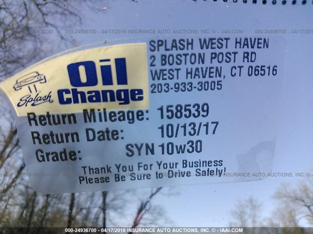 5LMFU28R33LJ38124 - 2003 LINCOLN NAVIGATOR 银色 照片 7