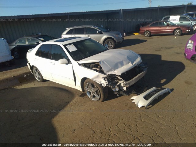 JTHBD192240088335 - 2004 LEXUS IS 300 WHITE photo 1