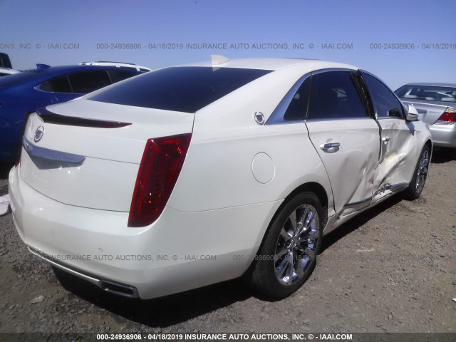 2G61M5S38F9241464 - 2015 CADILLAC XTS LUXURY COLLECTION WHITE photo 4