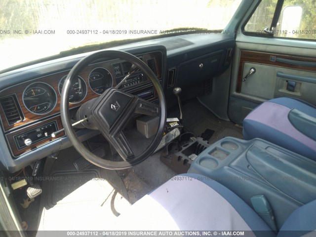 3B4GW12T8GM637331 - 1986 DODGE RAMCHARGER AW-100 GRAY photo 5