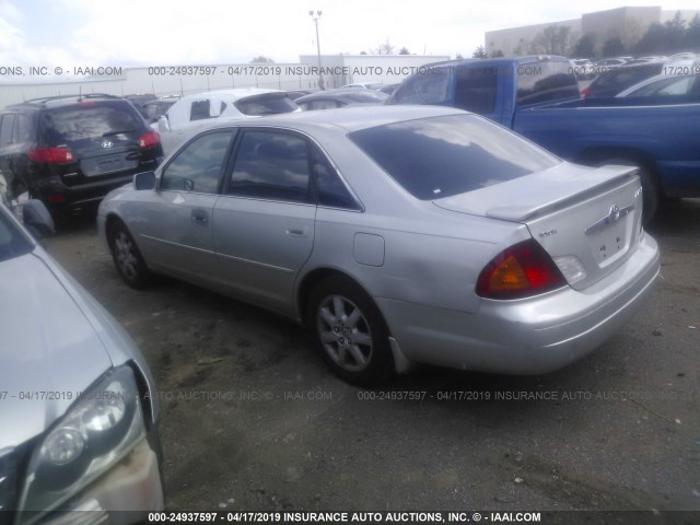 4T1BF28B01U160085 - 2001 TOYOTA AVALON XL/XLS SILVER photo 3