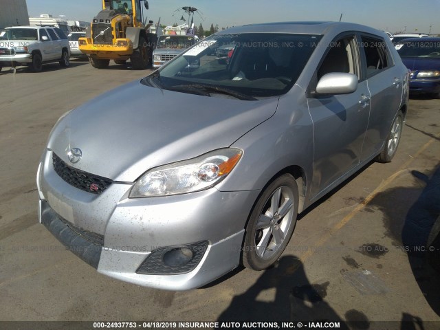 2T1KE4EE2AC036205 - 2010 TOYOTA COROLLA MATRIX S GRAY photo 2