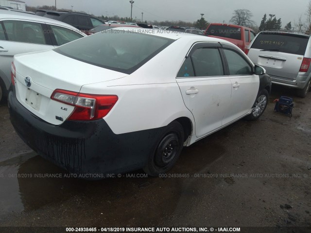 4T1BD1FK8DU086129 - 2013 TOYOTA CAMRY HYBRID/LE/XLE WHITE photo 4