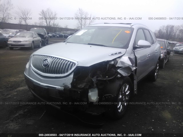 5GAKRBED7BJ214276 - 2011 BUICK ENCLAVE CXL SILVER photo 2