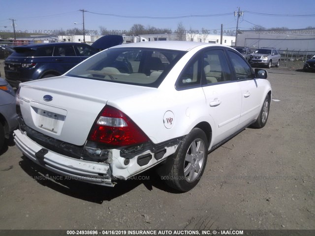 1FAFP23165G117463 - 2005 FORD FIVE HUNDRED SE WHITE photo 4