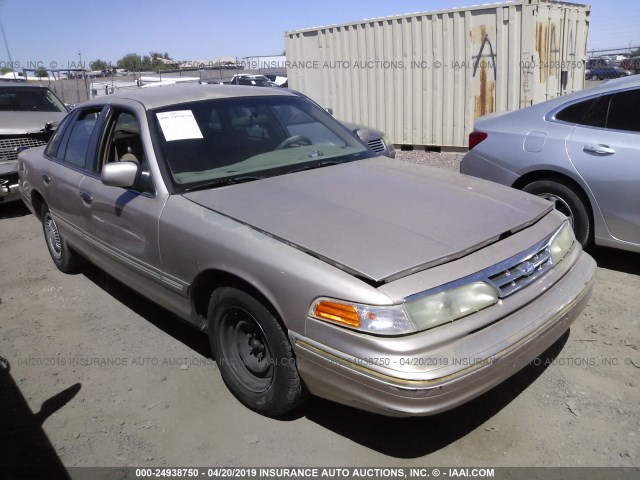 2FALP73W1TX126400 - 1996 FORD CROWN VICTORIA  GOLD photo 1