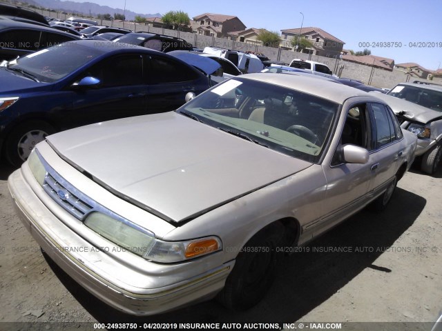 2FALP73W1TX126400 - 1996 FORD CROWN VICTORIA  GOLD photo 2