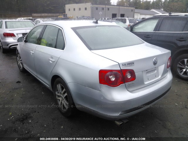 3VWDF71K56M627238 - 2006 VOLKSWAGEN JETTA 2.5L LEATHER SILVER photo 3