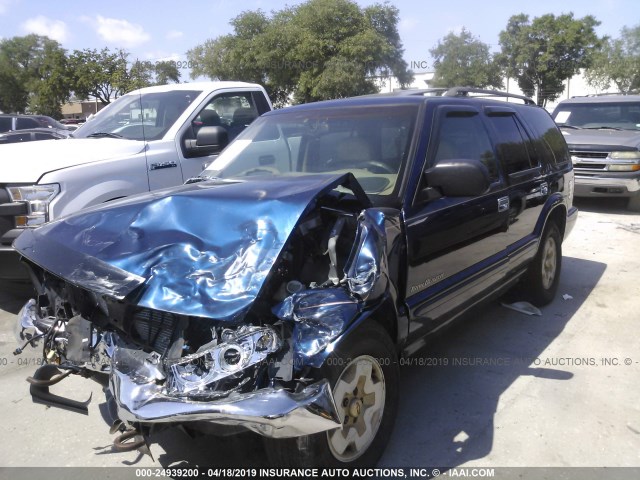 1GNDT13W3X2240292 - 1999 CHEVROLET BLAZER BLUE photo 2