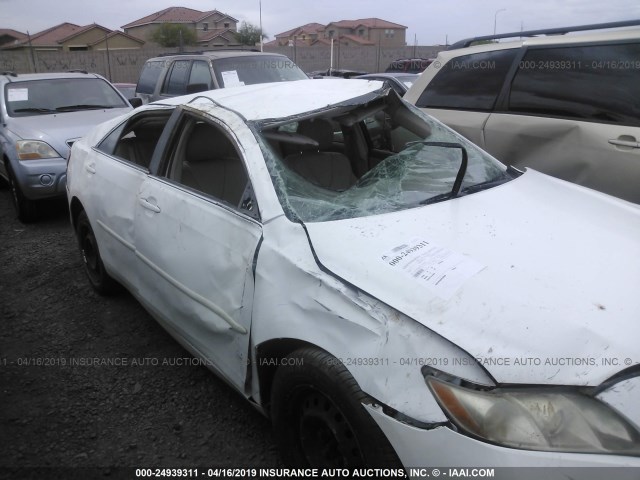 4T1BE46K27U634189 - 2007 TOYOTA CAMRY NEW GENERAT CE/LE/XLE/SE WHITE photo 6