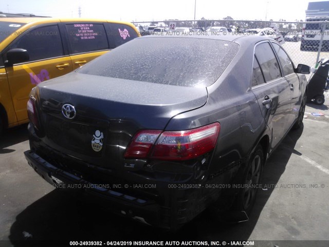 4T1BE46K09U312038 - 2009 TOYOTA CAMRY SE/LE/XLE GRAY photo 4