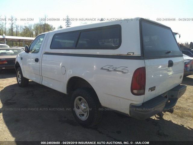 2FTRF18W74CA16778 - 2004 FORD F-150 HERITAGE CLASSIC WHITE photo 3