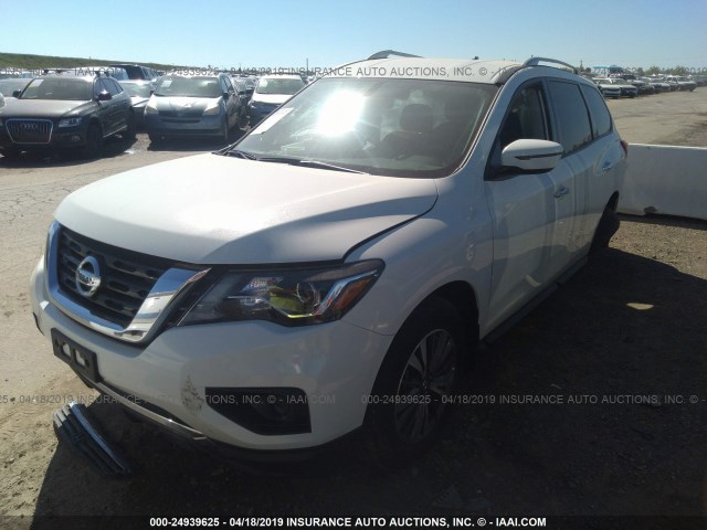 5N1DR2MN4HC908515 - 2017 NISSAN PATHFINDER S/SV/SL/PLATINUM WHITE photo 2