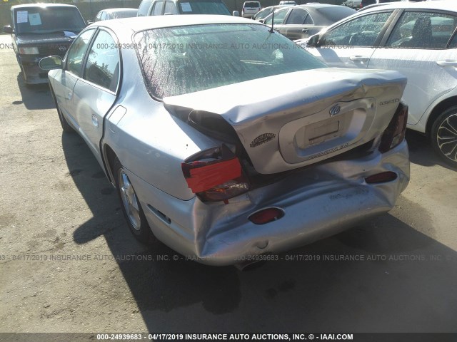 1G3GR64H724118064 - 2002 OLDSMOBILE AURORA GRAY photo 3