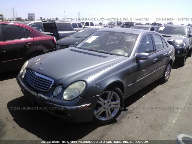 WDBUF56J26A973086 - 2006 MERCEDES-BENZ E 350 GRAY photo 2