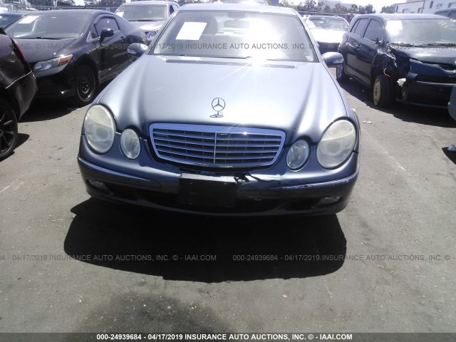 WDBUF56J26A973086 - 2006 MERCEDES-BENZ E 350 GRAY photo 6