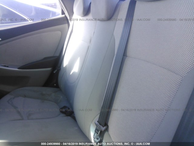 KMHCT4AE7DU439891 - 2013 HYUNDAI ACCENT GLS/GS SILVER photo 8