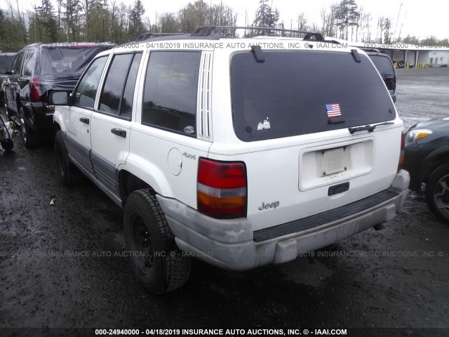 1J4GZ58S8VC747109 - 1997 JEEP GRAND CHEROKEE LAREDO/TSI WHITE photo 3