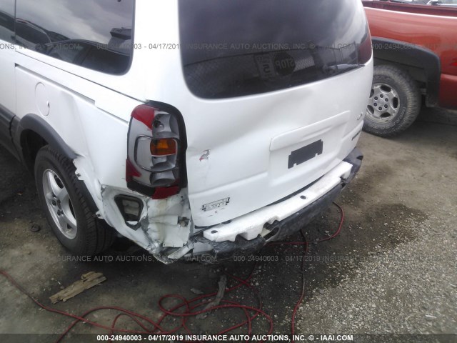 1GMDV23E05D100407 - 2005 PONTIAC MONTANA WHITE photo 6