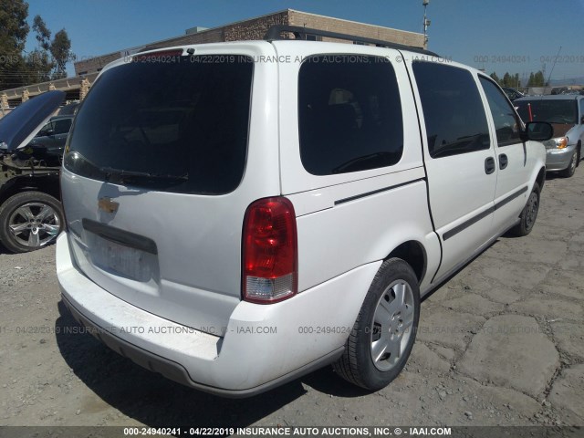 1GNDV23147D117805 - 2007 CHEVROLET UPLANDER LS WHITE photo 4