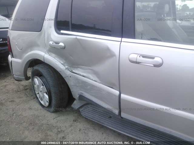 5LMEU68HX3ZJ21733 - 2003 LINCOLN AVIATOR 棕色 照片 6