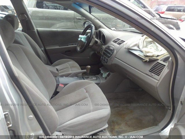 1N4AL11DX2C264322 - 2002 NISSAN ALTIMA S/SL SILVER photo 5