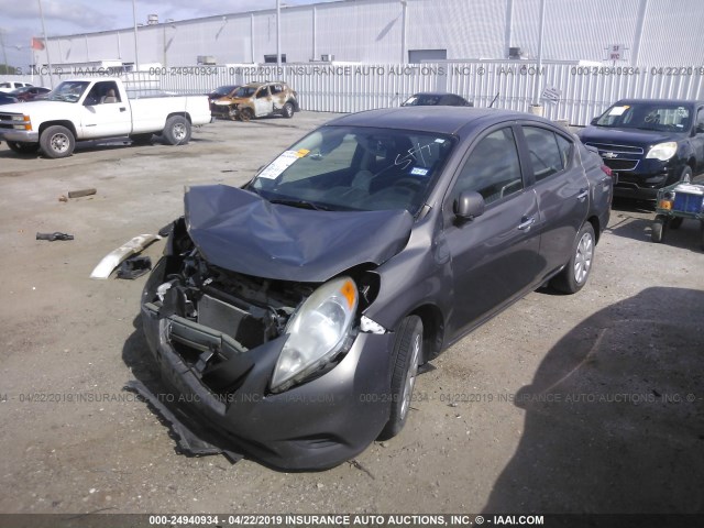 3N1CN7AP5DL845215 - 2013 NISSAN VERSA S/S PLUS/SV/SL GRAY photo 2