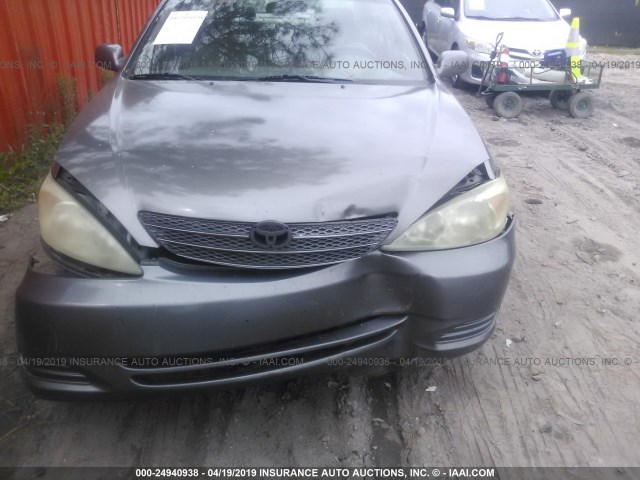 4T1BE32K92U522188 - 2002 TOYOTA CAMRY LE/XLE/SE GRAY photo 6