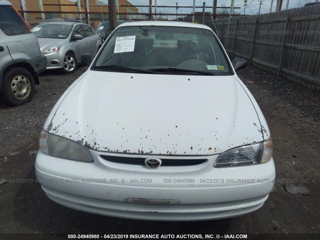 1NXBR12E8YZ380282 - 2000 TOYOTA COROLLA VE/CE/LE WHITE photo 6