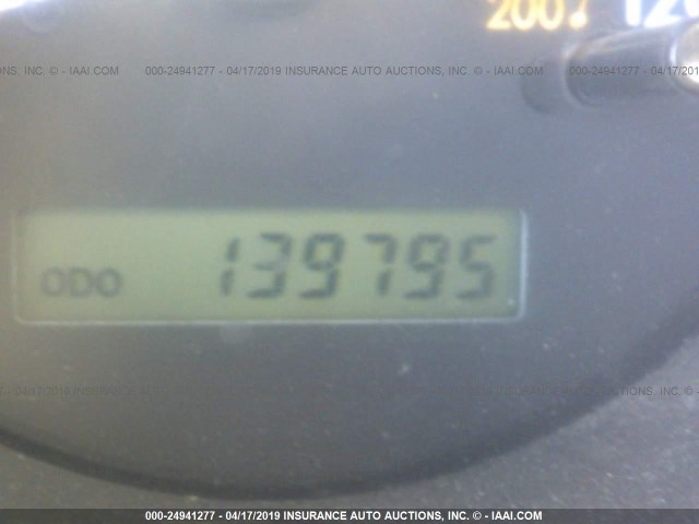 KL1TD56666B659263 - 2006 CHEVROLET AVEO LS GRAY photo 7