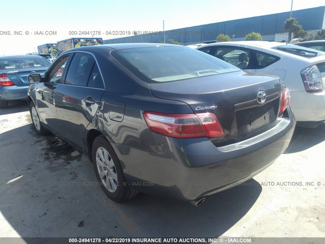 4T1BK46KX7U028664 - 2007 TOYOTA CAMRY NEW GENERAT LE/XLE/SE GRAY photo 3