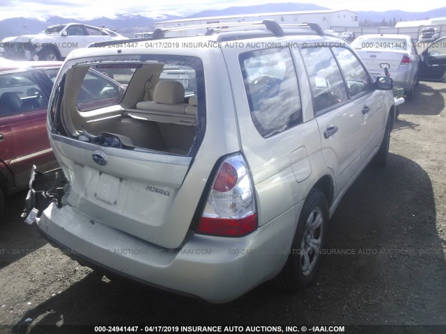 JF1SG63646H742909 - 2006 SUBARU FORESTER 2.5X SILVER photo 4