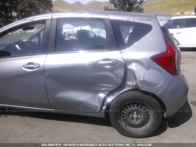 3N1CE2CP0FL369104 - 2015 NISSAN VERSA NOTE S/S PLUS/SV/SL/SR GRAY photo 6