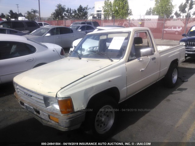 JT4RN50R8G0211090 - 1986 TOYOTA PICKUP 1/2 TON RN50 TAN photo 2