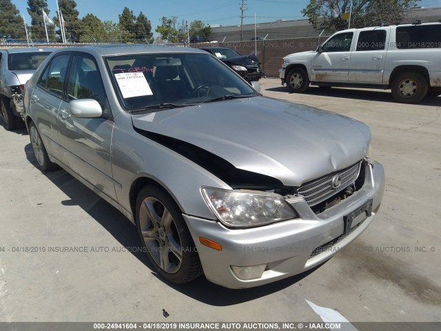 JTHBD182610017961 - 2001 LEXUS IS 300 SILVER photo 1