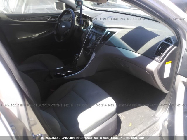 KMHEC4A45CA026156 - 2012 HYUNDAI SONATA HYBRID SILVER photo 5