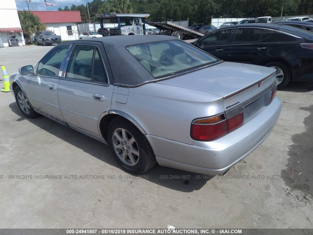 1G6KY5497YU145387 - 2000 CADILLAC SEVILLE STS SILVER photo 3