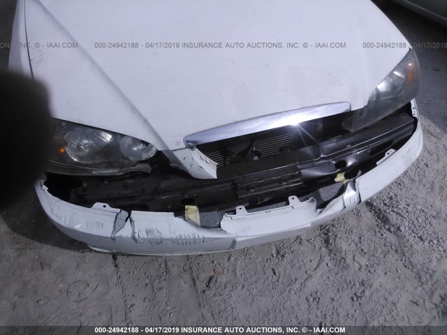 KMHDN46DX5U972513 - 2005 HYUNDAI ELANTRA GLS/GT WHITE photo 6