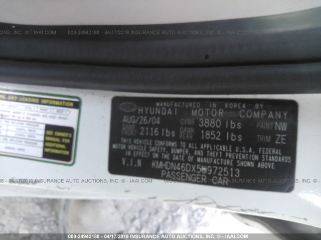 KMHDN46DX5U972513 - 2005 HYUNDAI ELANTRA GLS/GT WHITE photo 9