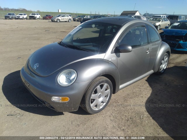 3VWDD21C51M472359 - 2001 VOLKSWAGEN NEW BEETLE GLX SILVER photo 2