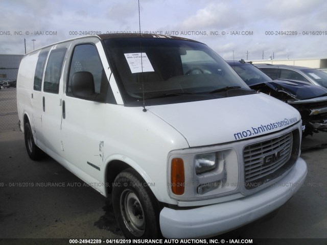 1GTEG15W121170255 - 2002 GMC SAVANA G1500 WHITE photo 1